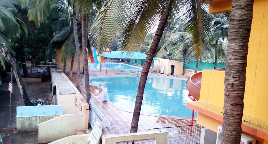 Kshitij Lodging And Resort, Dapoli 1